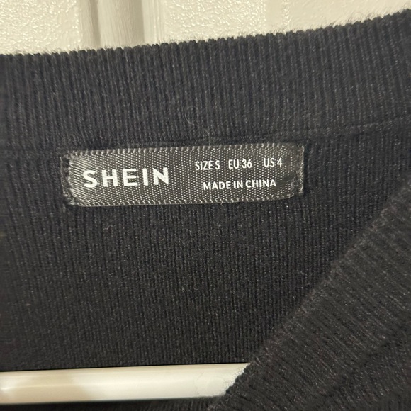 SHEIN Women’s Black Long Sleeve Shirt - Picture 5 of 5